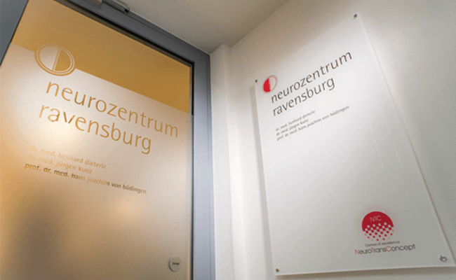 Eingang des Neurozentrum Ravensburg