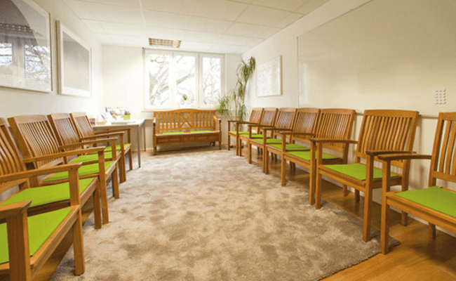 Wartezimmer des Neurozentrum Ravensburg